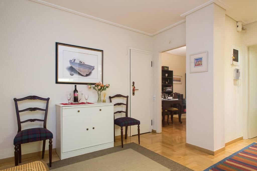 Top-Rated 1-Bedroom Apartment In The Heart Of אתונה מראה חיצוני תמונה