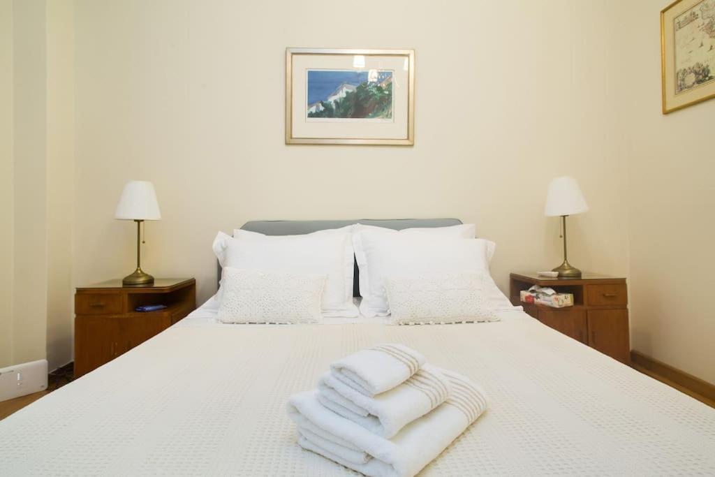 Top-Rated 1-Bedroom Apartment In The Heart Of אתונה מראה חיצוני תמונה