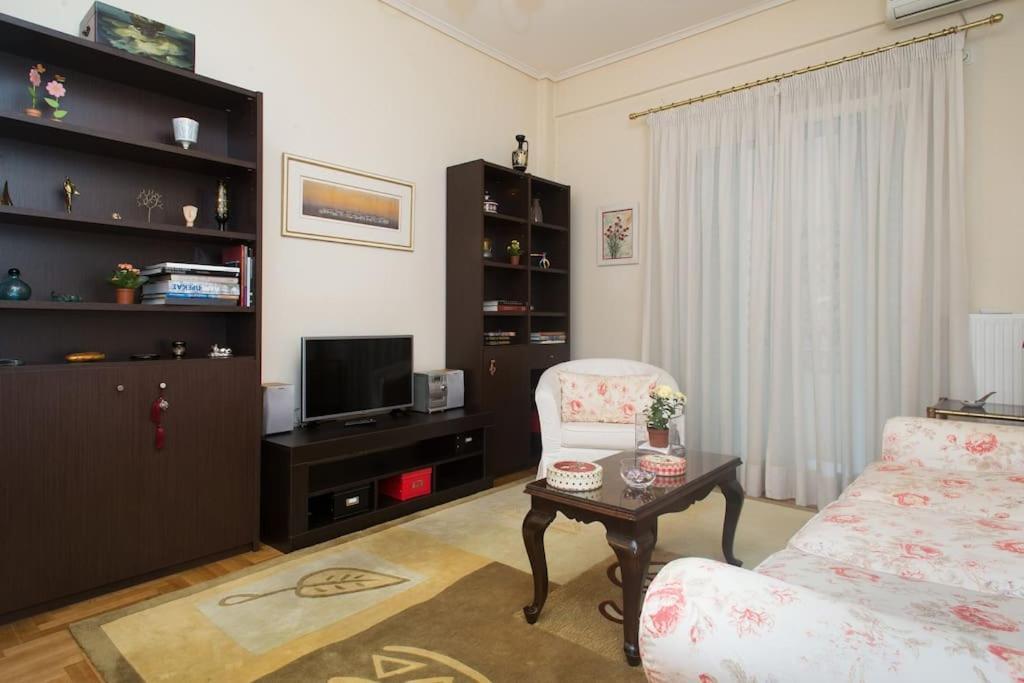 Top-Rated 1-Bedroom Apartment In The Heart Of אתונה מראה חיצוני תמונה